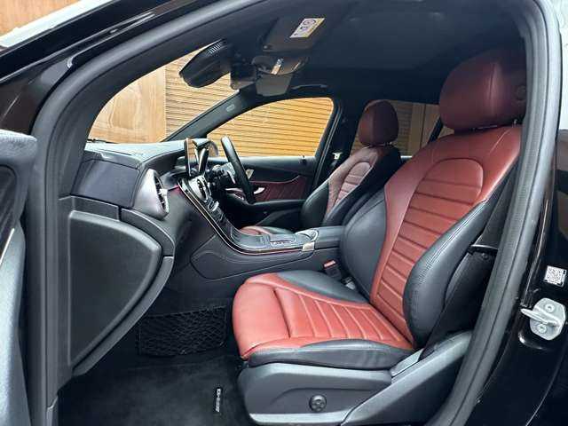 メルセデス・ベンツ ＧＬＣ２２０ d 4マチック AMGライン 千葉県 2020(令2)年 4.6万km オブシディアンブラック レザーエクスクルーシブＰＫＧ　/ＳＲ　/赤革シート　/ＡＣＣ　/ナビ　/ＴＶ　/Ｂｌｕｅｔｏｏｔｈ接続　/３６０°　/ＨＵＤ　/シートヒーター　/電動リアゲート　/衝突軽減Ｂ　/ＢＳＭ　/ＬＫＡ　/ＥＴＣ　/禁煙車