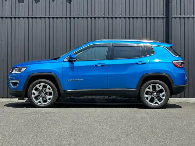 クライスラー・ジープ ジープ コンパス リミテッド 福島県 2020(令2)年 4.4万km 青Ｍ ワンオーナー/アダプティブクルーズコントロール/レーンセンス/ブラインドスポット/アクティブパークセンス/黒レザーシート/パワーシート/シートヒーター /beatsサウンドシステム/純正ナビ/バックカメラ/フルセグTV（キャンセラー付き）/AppleCarPlay/ETC/前後ドライブレコーダー/パワーバックドア/キセノンオートライト/ドライブセレクト/コーナーセンサー /アイドリングストップ/取扱説明書/保証書/スペアキー