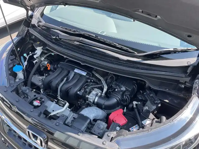 ホンダ フリード G ホンダセンシング 神奈川県 2020(令2)年 2.1万km クリスタルブラックパール 純正９型ＳＤナビ/ワンセグ/Apple car Play/iPod/両側パワースライドドア/バックカメラ/追従走行付きクルーズコントロール/ビルトインＥＴＣ/ＵＳＢポート/ウォークスルー/レーンアシスト/ＡＢＳ/横滑り防止装置/盗難防止装置/衝突被害軽減システム