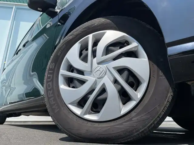 ホンダ フリード G ホンダセンシング 神奈川県 2020(令2)年 2.1万km クリスタルブラックパール 純正９型ＳＤナビ/ワンセグ/Apple car Play/iPod/両側パワースライドドア/バックカメラ/追従走行付きクルーズコントロール/ビルトインＥＴＣ/ＵＳＢポート/ウォークスルー/レーンアシスト/ＡＢＳ/横滑り防止装置/盗難防止装置/衝突被害軽減システム