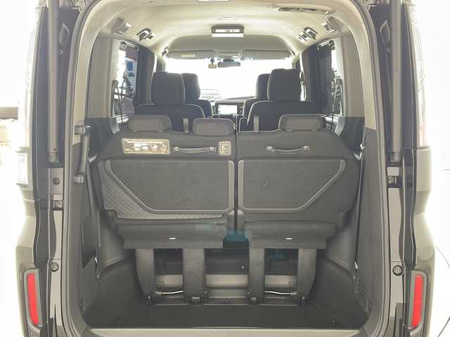 ホンダ ステップワゴン スパーダ ホンダセンシング 兵庫県 2018(平30)年 6.6万km プレミアムスパークルブラックパール ・わくわくゲート/・ナビ装着用スペシャルパッケージ/・ETC車載器(ナビゲーション連動)/・純正9インチナビ/CD/DVD/BT/SD/USB/HDMI/TV・/・フリップダウンモニター/・パドルシフト/・ドライブレコーダー/・バックカメラ/・Honda SENSING/・衝突軽減ブレーキ/・誤発進抑制機能/・歩行者事故低減ステアリング/・路外逸脱抑制機能/・アダプティブ・クルーズ・コントロール/・車線維持支援システム/・先行車発進お知らせ機能/・標識認識機能/・両側パワースライドドア/・純正16インチアルミホイール/・LEDヘッドライト/・Hondaスマートキーシステム