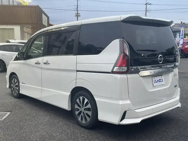 日産 セレナ ハイウェイスター 埼玉県 2017(平29)年 13.7万km ブリリアントホワイトパール (株)IDOMが運営する【じしゃロン川越店】の自社ローン専用車両になります。こちらは現金またはオートローンご利用時の価格です。自社ローンご希望の方は別途その旨お申付け下さい/純正メモリナビ（MM516D-L）/アラウンドビューモニター/フルセグ/Bluetooth/プロパイロット/デジタルインナーミラー/フリップダウンモニター/両側パワースライドドア/純正１６インチホイール/ＬＥＤ/オートライト/ドラレコ/ＥＴＣ