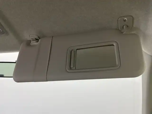 トヨタ パッソ X 群馬県 2013(平25)年 5.7万km グレイッシュパープルメタリックオパール ４ＷＤ　純正オーディオ　ＣＤ　ラジオ　ハロゲンヘッドライト　ヘットライトレベライザー　電動格納ミラー　社外アルミホイール　純正フロアマット　バニティミラー　ＡＢＳ ドアバイザー リモコンキー 禁煙車