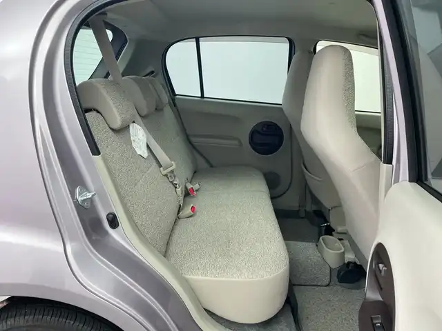 トヨタ パッソ X 群馬県 2013(平25)年 5.7万km グレイッシュパープルメタリックオパール ４ＷＤ　純正オーディオ　ＣＤ　ラジオ　ハロゲンヘッドライト　ヘットライトレベライザー　電動格納ミラー　社外アルミホイール　純正フロアマット　バニティミラー　ＡＢＳ ドアバイザー リモコンキー 禁煙車