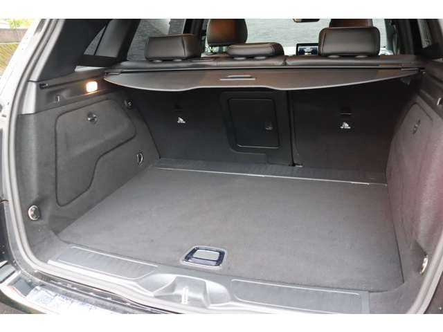 メルセデス・ベンツ Ｂ１８０ 大分県 2019(平31)年 2.9万km コスモスブラック 取扱説明書/アダプティブクルーズコントロール/ブラインドスポットモニター/パナメリカーナグリル/純正ナビ/ＣａｒＰｌａｙ/地デジ/Bluetooth/バックカメラ/ハーフレザー/シートヒーター/パワーシート/ＬＥＤヘッドライト/オートハイビーム/アンビエントライト/パドルシフト/純正１７インチＡＷ/社外ドライブレコーダー前後（SN-TW84）/ＥＴＣ