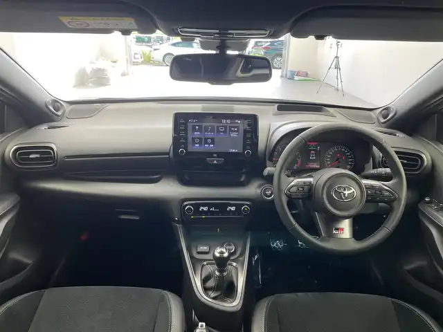 トヨタ ＧＲヤリス RZ ハイパフォーマンス 宮城県 2021(令3)年 4.1万km パール 純正ナビ/・BT接続/フルセグTV/・Mira cast/USB入力/JBLプレミアムサウンド/トヨタセーフティセンス/・ブラインドスポットモニター/・レーントレーシングアシスト/・パーキングブレーキサポート/・プリクラッシュセーフティ/LEDヘッドライト/・フォグランプ/・オートハイビーム/純正18インチホイール/・社外ホイール車載/純正フロアマット/スペアキー/保証書/取説