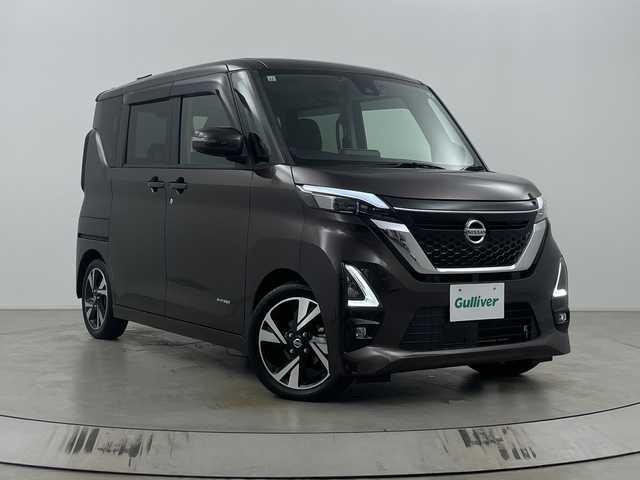 日産 ルークス HWS Gターボ プロパイロットED 埼玉県 2021(令3)年 0.6万km アッシュブラウンM 純正９インチナビ（フルセグTV・Bluetooth・AUX・USB）/全方位カメラ/純正ドライブレコーダー/純正ビルトインETC/バックカメラ/両側電動スライドドア/衝突被害軽減ブレーキ/レーダークルーズコントロール/レーンキープアシスト/電動パーキング/純正アルミホイール/LEDヘッドライト/フォグランプ/純正フロアマット/プッシュスタート/アイドリングストップ/サーキュレーター/ドアバイザー