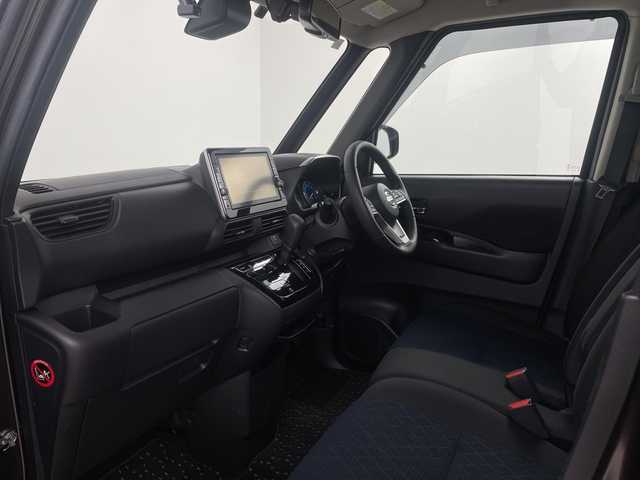 日産 ルークス HWS Gターボ プロパイロットED 埼玉県 2021(令3)年 0.6万km アッシュブラウンM 純正９インチナビ（フルセグTV・Bluetooth・AUX・USB）/全方位カメラ/純正ドライブレコーダー/純正ビルトインETC/バックカメラ/両側電動スライドドア/衝突被害軽減ブレーキ/レーダークルーズコントロール/レーンキープアシスト/電動パーキング/純正アルミホイール/LEDヘッドライト/フォグランプ/純正フロアマット/プッシュスタート/アイドリングストップ/サーキュレーター/ドアバイザー