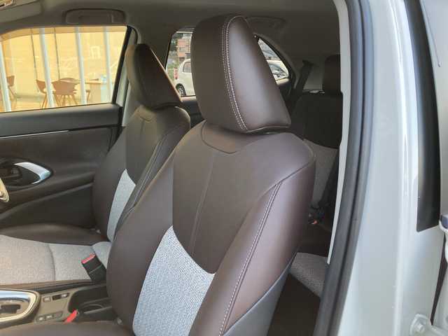 トヨタ ヤリスクロス Z 愛媛県 2021(令3)年 1.3万km ホワイトパールクリスタルシャイン 純正8インチディスプレイオーディオ/・ナビ/・フルセグTV/・Bluetooth/パノラミックビューモニター/ビルトインETC/前後ドライブレコーダー/合皮/ファブリックコンビシート/前席シートヒーター/トヨタセーフティセンス/・プリクラッシュセーフティ/・レーントレーシングアシスト/・レーダークルーズコントロール/・オートマチックハイビーム/・ロードサインアシスト/LEDヘッドランプ/純正18インチAW/ステアリングヒーター/ステアリングスイッチ/プッシュスタート/保証書/取扱説明書