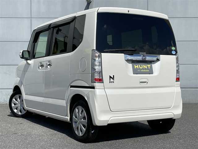 ホンダ Ｎ ＢＯＸ G Lパッケージ 神奈川県 2016(平28)年 5.9万km プレミアムホワイトパールⅡ 純正７インチナビ/両側パワースライドドア/バックカメラ/Ｂｌｕｅｔｏｏｔｈ/ＥＴＣ/純正フロアマット/プッシュスタート/スマートキー/ステアリングスイッチ/ハロゲンヘッドライト