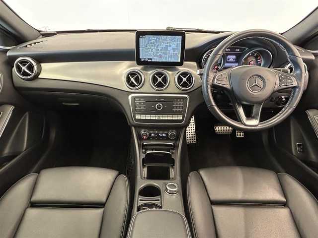 メルセデス・ベンツ ＧＬＡ２２０