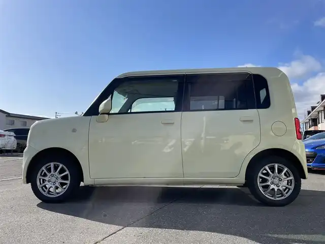 トヨタ ピクシススペース X 道央・札幌 2012(平24)年 6万km コットンアイボリー 4WD/社外メモリーナビ(AM/FM/CD/DVD)/フルセグ(走行中視聴可能)/社外エンスタ/アイドリングストップ/純正フロアマット/純正ドアバイザー/フォグランプ/電動格納ミラー/ヘッドライトレベライザー/積込夏タイヤ/　　(社外AW付 155/65R14 １9年製 溝４ｍｍ)/スペアキー×１