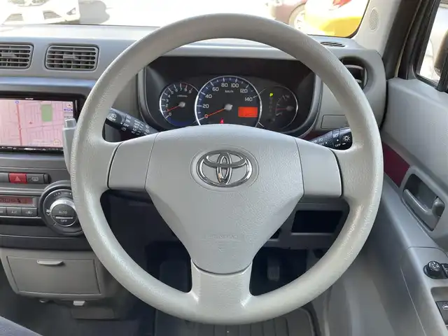 トヨタ ピクシススペース X 道央・札幌 2012(平24)年 6万km コットンアイボリー 4WD/社外メモリーナビ(AM/FM/CD/DVD)/フルセグ(走行中視聴可能)/社外エンスタ/アイドリングストップ/純正フロアマット/純正ドアバイザー/フォグランプ/電動格納ミラー/ヘッドライトレベライザー/積込夏タイヤ/　　(社外AW付 155/65R14 １9年製 溝４ｍｍ)/スペアキー×１