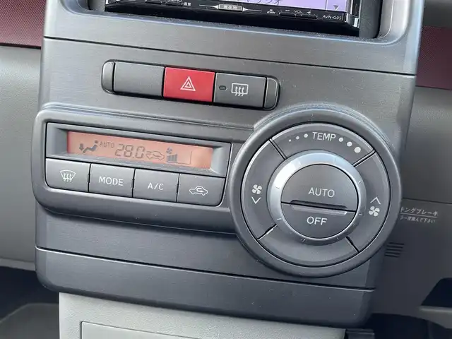 トヨタ ピクシススペース X 道央・札幌 2012(平24)年 6万km コットンアイボリー 4WD/社外メモリーナビ(AM/FM/CD/DVD)/フルセグ(走行中視聴可能)/社外エンスタ/アイドリングストップ/純正フロアマット/純正ドアバイザー/フォグランプ/電動格納ミラー/ヘッドライトレベライザー/積込夏タイヤ/　　(社外AW付 155/65R14 １9年製 溝４ｍｍ)/スペアキー×１