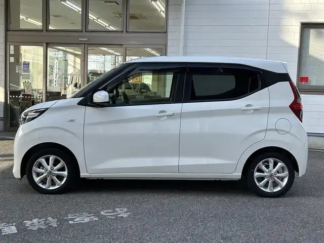 日産 デイズ X 愛知県 2022(令4)年 1.4万km ホワイトパール ワンオーナー/純9インチSDナビテレビ/フルセグテレビ/バックカメラ/ドライブレコーダー/プッシュエンジンスタート/純14インチAW/新車保証書/取説