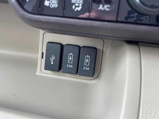 ホンダ Ｎ ＢＯＸ G EX ホンダセンシング 静岡県 2019(令1)年 3.1万km プレミアムアイボリーパールⅡ 純正ナビ/地デジTV/純正CD/DVD/Bluetooth/バックカメラ/ホンダセンシング/両側パワースライドドア/レーンキープアシスト/LEDヘッドライト/ビルトインETC