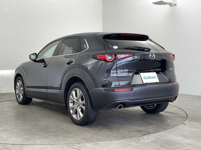 マツダ ＣＸ－３０ 20S プロアクティブツーリングセレ 兵庫県 2020(令2)年 2.9万km ジェットブラックマイカ ・純正10.25インチナビ&Bluetooth接続&CD/DVD&USB&TV/・アラウンドビューモニター/・ビルドインETC/・レーダークルーズコントロール/・i-ACTIVSENSE/・ブラインドスポットモニター/・ABS/・横滑り防止機能/・前後コーナーセンサー/・盗難防止装置/・オートライト/・オートマチックハイビーム/・LEDヘッドライト/・W＋サイドエアバック/・カーテンエアバック/・パワーバックドア/・純正フロアマット/・メモリーパワーシート（運転席）/・シートヒーター（運転席・助手席）/・純正18インチアルミホイール/・革巻きステアリング/・ステアリングスイッチ/・ステアリングヒーター/・電動パーキングブレーキ/・オートブレーキホールド