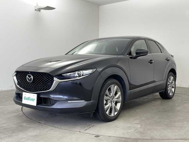 マツダ ＣＸ－３０ 20S プロアクティブツーリングセレ 兵庫県 2020(令2)年 2.9万km ジェットブラックマイカ ・純正10.25インチナビ&Bluetooth接続&CD/DVD&USB&TV/・アラウンドビューモニター/・ビルドインETC/・レーダークルーズコントロール/・i-ACTIVSENSE/・ブラインドスポットモニター/・ABS/・横滑り防止機能/・前後コーナーセンサー/・盗難防止装置/・オートライト/・オートマチックハイビーム/・LEDヘッドライト/・W＋サイドエアバック/・カーテンエアバック/・パワーバックドア/・純正フロアマット/・メモリーパワーシート（運転席）/・シートヒーター（運転席・助手席）/・純正18インチアルミホイール/・革巻きステアリング/・ステアリングスイッチ/・ステアリングヒーター/・電動パーキングブレーキ/・オートブレーキホールド