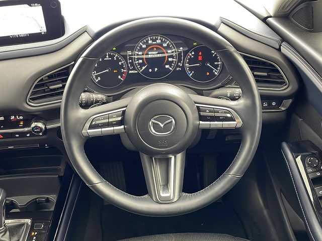 マツダ ＣＸ－３０ 20S プロアクティブツーリングセレ 兵庫県 2020(令2)年 2.9万km ジェットブラックマイカ ・純正10.25インチナビ&Bluetooth接続&CD/DVD&USB&TV/・アラウンドビューモニター/・ビルドインETC/・レーダークルーズコントロール/・i-ACTIVSENSE/・ブラインドスポットモニター/・ABS/・横滑り防止機能/・前後コーナーセンサー/・盗難防止装置/・オートライト/・オートマチックハイビーム/・LEDヘッドライト/・W＋サイドエアバック/・カーテンエアバック/・パワーバックドア/・純正フロアマット/・メモリーパワーシート（運転席）/・シートヒーター（運転席・助手席）/・純正18インチアルミホイール/・革巻きステアリング/・ステアリングスイッチ/・ステアリングヒーター/・電動パーキングブレーキ/・オートブレーキホールド