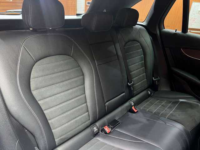 メルセデス・ベンツ ＧＬＣ２２０ d 4マチック AMGライン 千葉県 2019(令1)年 3.8万km グレー ＡＣＣ　/半革シート　/ナビ　/ＴＶ　/Ｂｌｕｅｔｏｏｔｈ接続　/３６０°後席モニター　/シートヒーター　/電動リアゲート　/ハイビームアシスト　/ＬＥＤヘッドライト　/衝突軽減Ｂ　/ＢＳＭ　/ＬＫＡ　/ＥＴＣ　/禁煙車