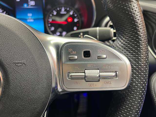 メルセデス・ベンツ ＧＬＣ２２０ d 4マチック AMGライン 千葉県 2019(令1)年 3.8万km グレー ＡＣＣ　/半革シート　/ナビ　/ＴＶ　/Ｂｌｕｅｔｏｏｔｈ接続　/３６０°後席モニター　/シートヒーター　/電動リアゲート　/ハイビームアシスト　/ＬＥＤヘッドライト　/衝突軽減Ｂ　/ＢＳＭ　/ＬＫＡ　/ＥＴＣ　/禁煙車
