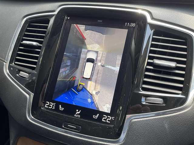 ボルボ ＸＣ９０ D5 AWD インスクリプション 千葉県 2020(令2)年 2.7万km オニキスブラックP 衝突回避.被害軽減ブレーキ/レーンキーピング/パークアシスト/クロストラフィックアラート/車間警告/ヘッドアップディスプレイ/ブラインドスポットインフォメーションシステム/アダクティブクルーズコントロール/純正メーカーナビゲーション/全方位カメラ/本革シート/シートヒーター/エアシート/マッサージ/haman/kardonサウンド/前後ドライブレコーダー/ETC/ステアリングヒーター/パワーシート/パワーバックドア/LEDヘッドライト/電格ミラー/純正フロアマット/純正20インチアルミホイール