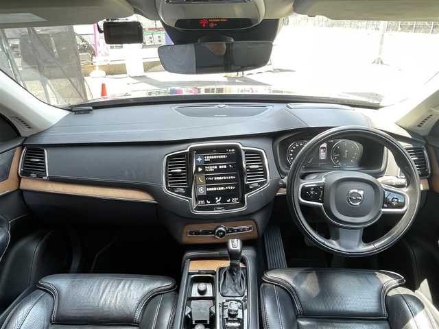 ボルボ ＸＣ９０ D5 AWD インスクリプション 千葉県 2020(令2)年 2.7万km オニキスブラックP 衝突回避.被害軽減ブレーキ/レーンキーピング/パークアシスト/クロストラフィックアラート/車間警告/ヘッドアップディスプレイ/ブラインドスポットインフォメーションシステム/アダクティブクルーズコントロール/純正メーカーナビゲーション/全方位カメラ/本革シート/シートヒーター/エアシート/マッサージ/haman/kardonサウンド/前後ドライブレコーダー/ETC/ステアリングヒーター/パワーシート/パワーバックドア/LEDヘッドライト/電格ミラー/純正フロアマット/純正20インチアルミホイール