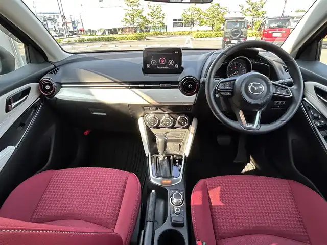 マツダ デミオ XD ノーブルクリムゾン 福島県 2017(平29)年 0.6万km マシーングレープレミアムM 純正ナビゲーション(SD欠品)/【CD/DVD/USB/AUX/BT/TV】/バックカメラ/ヘッドアップディスプレイ/前席シートヒーター/ステリングリモコン/衝突被害軽減ブレーキ/クルーズコントロール/レーンキープアシスト/アイドリングストップ/LEDオートライト/LEDフォグランプ/純正フロアマット/ドアバイザー