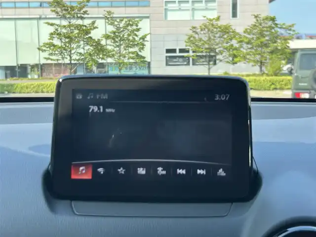 マツダ デミオ XD ノーブルクリムゾン 福島県 2017(平29)年 0.6万km マシーングレープレミアムM 純正ナビゲーション(SD欠品)/【CD/DVD/USB/AUX/BT/TV】/バックカメラ/ヘッドアップディスプレイ/前席シートヒーター/ステリングリモコン/衝突被害軽減ブレーキ/クルーズコントロール/レーンキープアシスト/アイドリングストップ/LEDオートライト/LEDフォグランプ/純正フロアマット/ドアバイザー