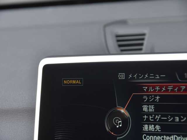 ＢＭＷ Ｘ１ xDrive 18d xライン 和歌山県 2017(平29)年 3.4万km アルピンホワイトⅢ インテリSF /黒革 /シートヒーター /前席パワーシート /純正ナビ /社外フルセグ /Bカメラ /電動バックドア /前後コーナーセンサー /アイドリングストップ /コンフォートアクセス /ミラー型ETC /LEDヘッドライト /ルーフレール