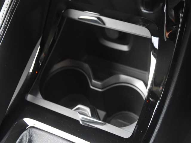 ＢＭＷ Ｘ１ xDrive 18d xライン 和歌山県 2017(平29)年 3.4万km アルピンホワイトⅢ インテリSF /黒革 /シートヒーター /前席パワーシート /純正ナビ /社外フルセグ /Bカメラ /電動バックドア /前後コーナーセンサー /アイドリングストップ /コンフォートアクセス /ミラー型ETC /LEDヘッドライト /ルーフレール