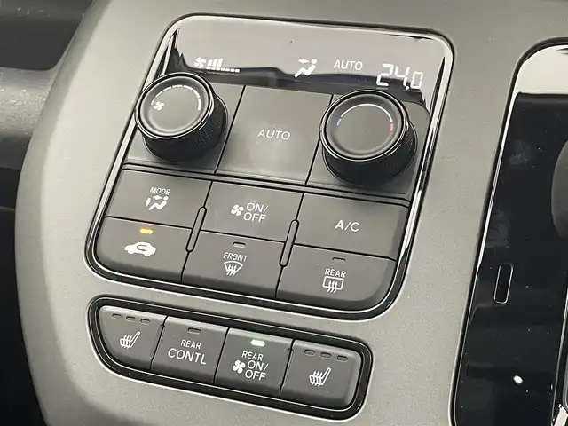 ホンダ フリード ハイブリット e:HEV クロスター 茨城県 2024(令6)年 1.7万km プラチナホワイトパール 純正11.4インチナビ/Bluetooth/フルセグ/radio/CD/DVD/マルチビューカメラシステム(OP)/ホンダセンシング/・衝突被害軽減ブレーキ/・誤発進抑制/・路外逸脱抑制機能/・渋滞追従機能付き追従型クルーズコントロール/・オートハイビーム/ブラインドスポットインフォメーション/ドラレコ/両側パワースライドドア/D+N席シートヒーター/コーナーセンサー/LEDヘッドライト/純正AW