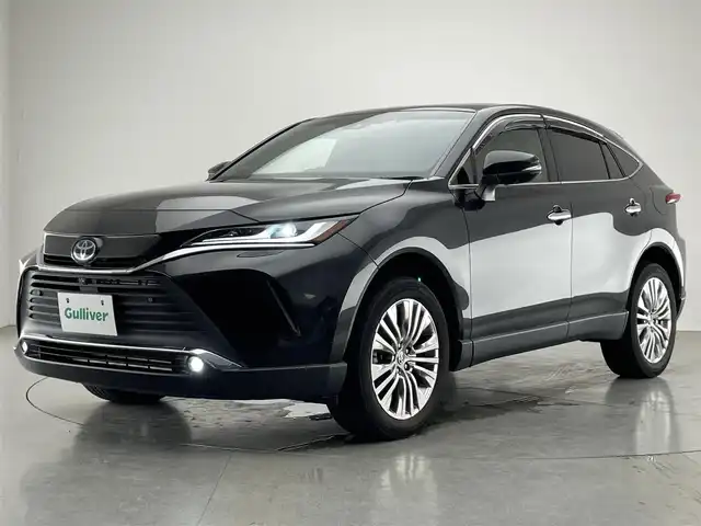 トヨタ ハリアー ハイブリッド Z レザーパッケージ 愛知県 2020(令2)年 5.7万km プレシャスブラックパール 純正１２．３型ナビ　ＪＢＬ　調光パノラマルーフ　ＨＵＤ　デジイン　ＢＳＭ　黒革　ベンチレーション　シートヒーター　ＥＴＣ２．０　前後ドラレコ　セーフティセンス　衝突軽減　追従クルコン　オートワイパー　オートハイビーム　レーンキープ　電子パーキング　電動リヤゲート　カーテンエアバッグ　ブレーキホールド　プッシュスタート　スマートキー　メモリーシート　LEDオートライト　フォグ　デジタルインナーミラー　電動リヤゲート　全方位カメラ　パノラミックビューモニター