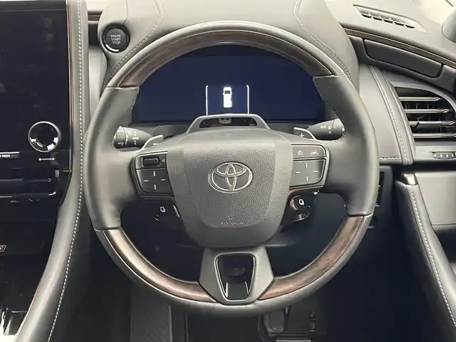 トヨタ ヴェルファイア Z プレミア 兵庫県 2024(令6)年 0.4万km ブラック 純正トヨタコネクトナビ/フルセグ BT USB Apple Car Play android Auto/純正後席モニター/パノラミックビューモニター/デジタルインナーミラー/ビルトインETC2.0/ワイヤレス充電/レーダークルーズコントロール/プリクラッシュセーフティー/LKA/BSM/パーキングアシスト/ガラストップルーフ/レザーシート/シートヒーター/ベンチレーション/パワーシート/パワーバックドア/ステアリングヒーター/LEDヘッドライト/LEDフォグライト/サイドステップ/スマートキー