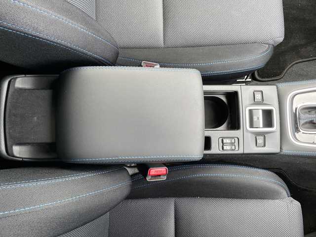 スバル レヴォーグ 1．6GT－S アイサイト 道東・釧路十勝 2019(令1)年 9.1万km クリスタルブラックシリカ 4WD/純正８インチナビ　/(AM/FM/フルセグTV/ＤＶＤ再生/Ｂｌｕｅｔｏｏｔｈ接続)/前方ドライブレコーダー　/ＥＴＣ　/バックカメラ　/前席パワーシート/シートヒーター/電動パーキングブレーキ　/アイサイトＸ/パドルシフト　/リアコーナーセンサー　/レーンアシスト　/プリクラッシュブレーキ/横滑り防止装置/アイドリングストップ　/スマートキー/プッシュスタート/純正LEDヘッドライト/純正18インチアルミホイール/純正フロアマット