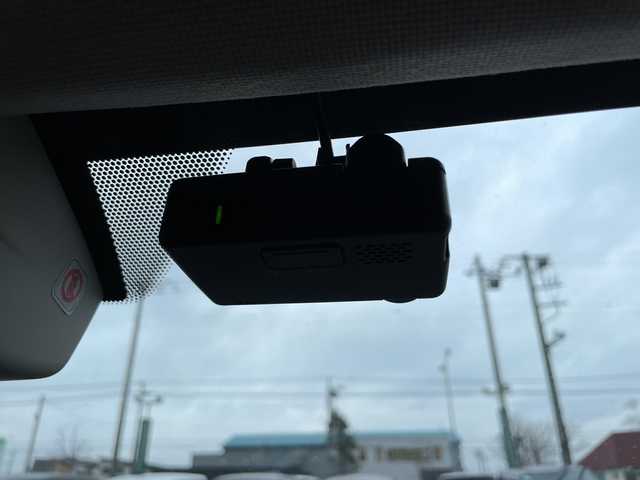 スバル レヴォーグ 1．6GT－S アイサイト 道東・釧路十勝 2019(令1)年 9.1万km クリスタルブラックシリカ 4WD/純正８インチナビ　/(AM/FM/フルセグTV/ＤＶＤ再生/Ｂｌｕｅｔｏｏｔｈ接続)/前方ドライブレコーダー　/ＥＴＣ　/バックカメラ　/前席パワーシート/シートヒーター/電動パーキングブレーキ　/アイサイトＸ/パドルシフト　/リアコーナーセンサー　/レーンアシスト　/プリクラッシュブレーキ/横滑り防止装置/アイドリングストップ　/スマートキー/プッシュスタート/純正LEDヘッドライト/純正18インチアルミホイール/純正フロアマット