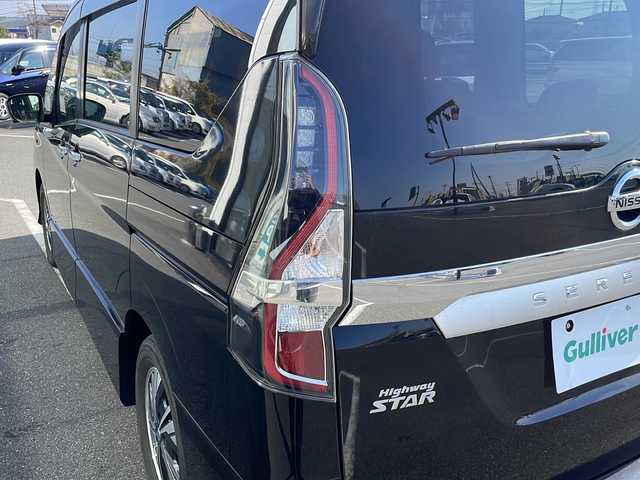 日産 セレナ e－パワー ハイウェイスター V 茨城県 2019(令1)年 7.1万km 黒 後席用モニター/純正SDナビ(Bluetooth/アラウンドビューモニター CD/DVD)/アダプティブクルーズコントロール/コーナーセンサー/両側パワースライドドア/LEDオートライト/サイドエアバッグ/パーキングアシスト/スマートキー/冷房WAC/USB入力端子/ビルトインETC/3列シート/ドライブレコーダー/純正フロアマット/シートヒーター/15インチ純正アルミホイール