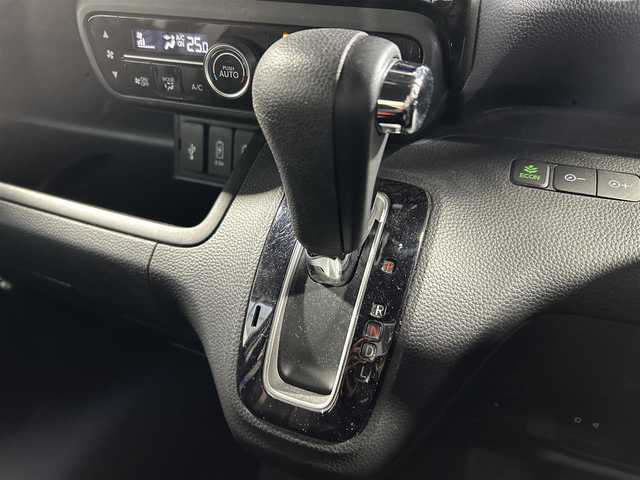 ホンダ Ｎ ＢＯＸ カスタム G EX ホンダセンシング 大阪府 2018(平30)年 2.4万km クリスタルブラックパール 純正ナビ(フルセグ/DVD再生/Bluetooth) バックカメラ ETC 衝突軽減 レーダークルコン レーンアシスト アイドリングストップ スマートキー 片側パワースライドドア オートライト