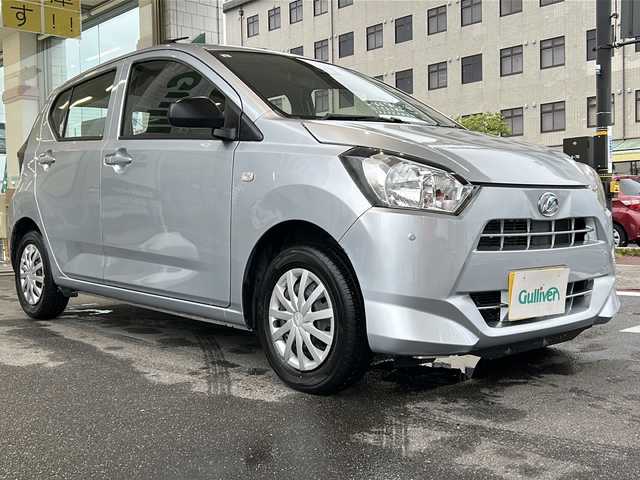 ダイハツ ミラ イース L SAⅢ 岡山県 2019(令1)年 1.4万km ブライトシルバーメタリック 登録時走行距離13533キロ/スマートアシストIII/・衝突回避支援ブレーキ/・車線逸脱警報/・誤発進抑制制御/・オートハイビーム/コーナーセンサー/アイドリングストップ/ヘッドライトレベライザー/前後ドライブレコーダー/ハロゲンライト/Bluetooth/AM/FM/AUX/リモコンキー/スペアキー×１