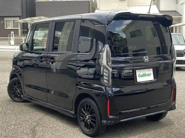 ホンダ Ｎ ＢＯＸ カスタム L スタイル+ブラック 兵庫県 2022(令4)年 2.4万km クリスタルブラックパール ワンオーナー/社外メモリーナビ/ワンセグTV/CD/Bluetooth/FM/AM/バックカメラ/ETC/衝突軽減ブレーキ/アダプティブクルーズコントロール/車線維持支援システム/先行車発進告知/路外逸脱抑制機能/ロードサインアシスト/両側パワースライドドア/LEDヘッドライト/フォグランプ/オートライト/シーケンシャルウィンカー/ステアリングスイッチ/プッシュスタート/D/N シートヒーター/R ソナーセンサー/革巻きステアリング/リアドア サンシェード/ISOFIX/フロアマット/スペアキー1本/新車時保証書/取扱説明書