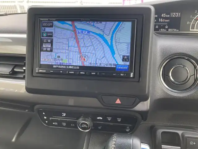 ホンダ Ｎ ＢＯＸ カスタム L スタイル+ブラック 兵庫県 2022(令4)年 2.4万km クリスタルブラックパール ワンオーナー/社外メモリーナビ/ワンセグTV/CD/Bluetooth/FM/AM/バックカメラ/ETC/衝突軽減ブレーキ/アダプティブクルーズコントロール/車線維持支援システム/先行車発進告知/路外逸脱抑制機能/ロードサインアシスト/両側パワースライドドア/LEDヘッドライト/フォグランプ/オートライト/シーケンシャルウィンカー/ステアリングスイッチ/プッシュスタート/D/N シートヒーター/R ソナーセンサー/革巻きステアリング/リアドア サンシェード/ISOFIX/フロアマット/スペアキー1本/新車時保証書/取扱説明書