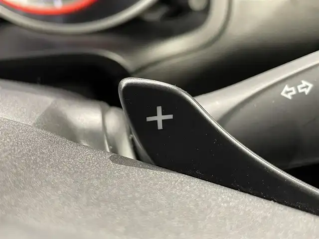 スズキ スイフト HYBRID RS 愛知県 2020(令2)年 3.5万km スピーディーブルーM 純正８インチナビ（CN-RZ853)/(FM/AM/SD/iPod/フルセグTV/USB/Bluetooth/CD・DVD再生）/デュアルセンサーブレーキサポート　/レーダークルーズコントロール　/シートヒーター　/ビルトインＥＴＣ　/ブラインドスポットモニター　/バックモニター　/ドライブレコーダー　/パドルシフト　/アイドリングストップ/車線逸脱警報/パーキングセンサー/プッシュスタート/　　-スマートキー/LEDヘッドライト/フォグランプ/純正フロアマット