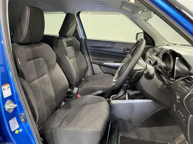 スズキ スイフト HYBRID RS 愛知県 2020(令2)年 3.5万km スピーディーブルーM 純正８インチナビ（CN-RZ853)/(FM/AM/SD/iPod/フルセグTV/USB/Bluetooth/CD・DVD再生）/デュアルセンサーブレーキサポート　/レーダークルーズコントロール　/シートヒーター　/ビルトインＥＴＣ　/ブラインドスポットモニター　/バックモニター　/ドライブレコーダー　/パドルシフト　/アイドリングストップ/車線逸脱警報/パーキングセンサー/プッシュスタート/　　-スマートキー/LEDヘッドライト/フォグランプ/純正フロアマット
