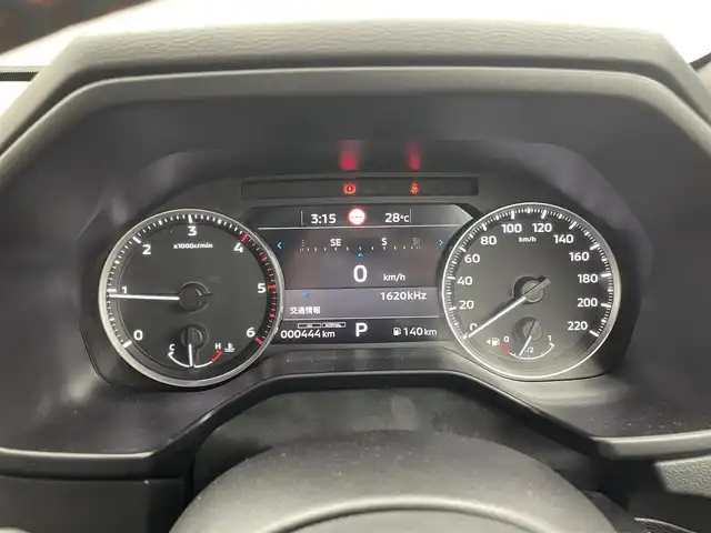 三菱 トライトン GSR 茨城県 2024(令6)年 0.1万km オレンジ 純正9型ナビ/全方位カメラ/衝突被害軽減ブレーキ/車線逸脱抑制装置/レーダークルーズコントロール/オートマチックハイビーム/ソナー/BSW/シートヒーター/ステアリングヒーター/純正18インチAW/LEDヘッドライト/スマートキー