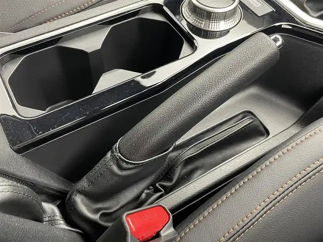 三菱 トライトン GSR 茨城県 2024(令6)年 0.1万km オレンジ 純正9型ナビ/全方位カメラ/衝突被害軽減ブレーキ/車線逸脱抑制装置/レーダークルーズコントロール/オートマチックハイビーム/ソナー/BSW/シートヒーター/ステアリングヒーター/純正18インチAW/LEDヘッドライト/スマートキー
