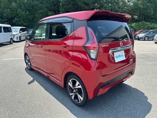 日産 デイズ ハイウェイスターX 大阪府 2021(令3)年 0.5万km スパークリングレッドM 純正９型ナビ(mm321d-ｌ)/フルセグ/Bluetooth/CD/DVD/アラウンドビューモニター　/エマージェンシーブレーキ　/セーフティシールド　/ＬＥＤヘッドライト　/ステアリングスイッチ　/ＥＴＣ　/プッシュスタート　/スマートキー×２/純正アルミホイール　/オートライト