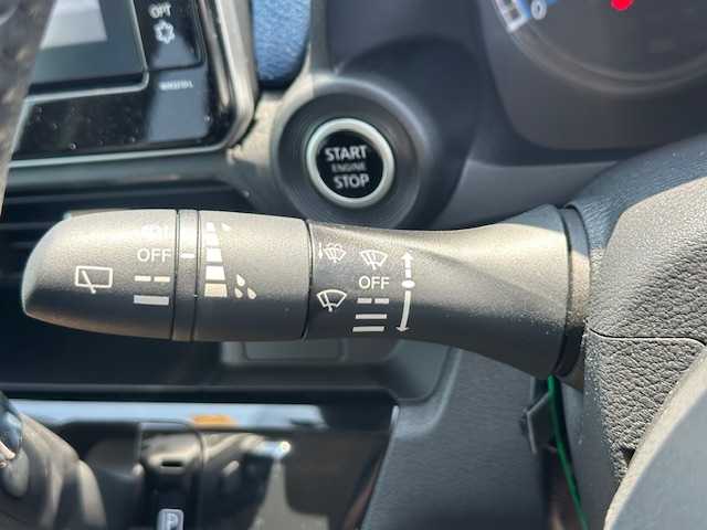 日産 デイズ ハイウェイスターX 大阪府 2021(令3)年 0.5万km スパークリングレッドM 純正９型ナビ(mm321d-ｌ)/フルセグ/Bluetooth/CD/DVD/アラウンドビューモニター　/エマージェンシーブレーキ　/セーフティシールド　/ＬＥＤヘッドライト　/ステアリングスイッチ　/ＥＴＣ　/プッシュスタート　/スマートキー×２/純正アルミホイール　/オートライト
