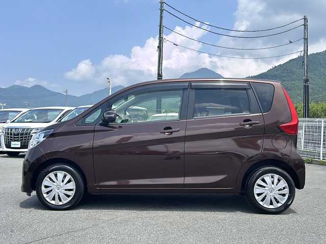日産 デイズ X 山梨県 2014(平26)年 2.4万km モカブラウンP アイドリングストップ/Ｗエアバッグ/エンジンスタートボタン　/オートエアコン/スペアキースマートキー/ＡＵＸ端子　/ドライブレコーダー　/純正フロアマット　/ＡＢＳ/パワステ　/パワーウインドウ