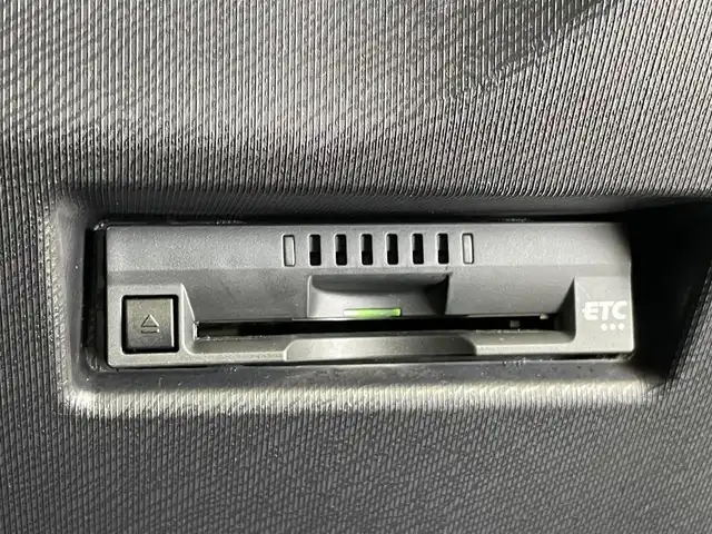 トヨタ アクア クロスオーバー グラム 茨城県 2018(平30)年 3.7万km ベージュ 社外ナビ/バックカメラ/フルセグ/衝突被害軽減ブレーキ/車線逸脱抑制装置/オートマチックハイビーム/クリアランスソナー/ETC/純正16インチAW/スマートキー