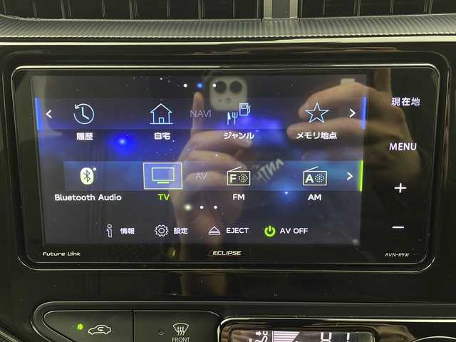 トヨタ アクア クロスオーバー グラム 栃木県 2018(平30)年 3.7万km ベージュ 社外SDナビ(ECLIPSE AVN-R9W)/・Bluetooth/フルセグTV/・CD/DVD/SD/USB/・AM/FM/トヨタセーフティセンス/・プリクラッシュセーフティ/・前後クリアランスソナー/・レーンディパーチャーアラート/・オートハイビーム/・先行者発進お知らせ/バックカメラ/ビルトインETC/コンビネーションシート(合皮)/ドアバイザー/ハロゲンヘッドライト/純正16インチアルミホイール/純正フロアマット/Wエアバッグ/スマートキー×2本/保証書、取扱説明書